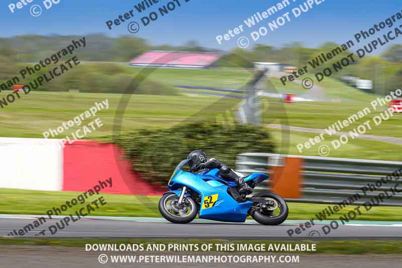 donington no limits trackday;donington park photographs;donington trackday photographs;no limits trackdays;peter wileman photography;trackday digital images;trackday photos